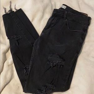 Black wash Mango ripped jeans